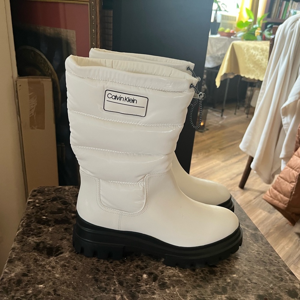Calvin Klein White Quilted Puffer Boots with Black Lug Sole
